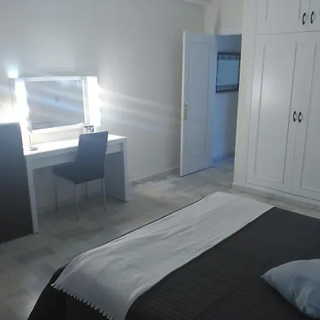 Bajo Naturista A Pie De Playa. Apartment Vera